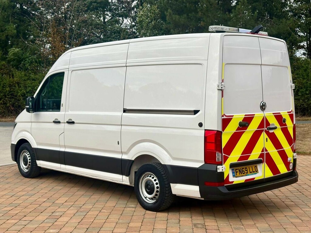 Volkswagen Crafter Panel Van White #4