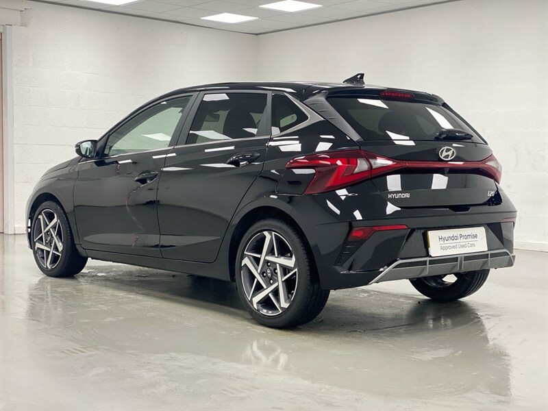 Hyundai I20 1.0T Gdi Premium Black #3