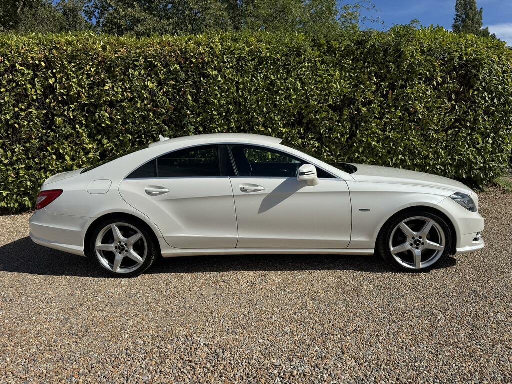 Mercedes-Benz CLS 3.0 Cls350 Cdi V6 Blueefficiency Sport Coupe D White #2