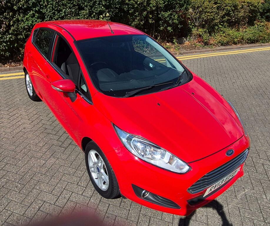 Ford Fiesta 1.25 Zetec Euro 5 RV13EFO Red #5