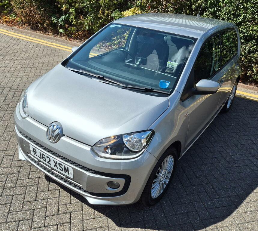 Volkswagen Up High Up Silver #4
