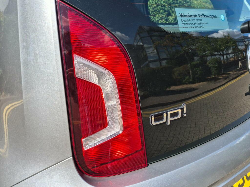 Volkswagen Up Move Up Black #12