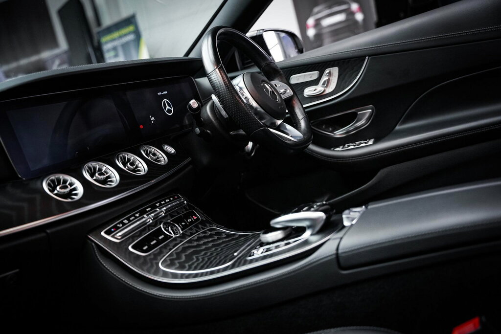 Mercedes-Benz E Class 2.9 E400d Amg Line Premium Plus Cabriolet G-tron White #4