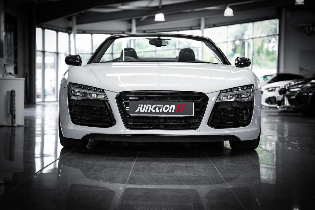 Audi R8 #8