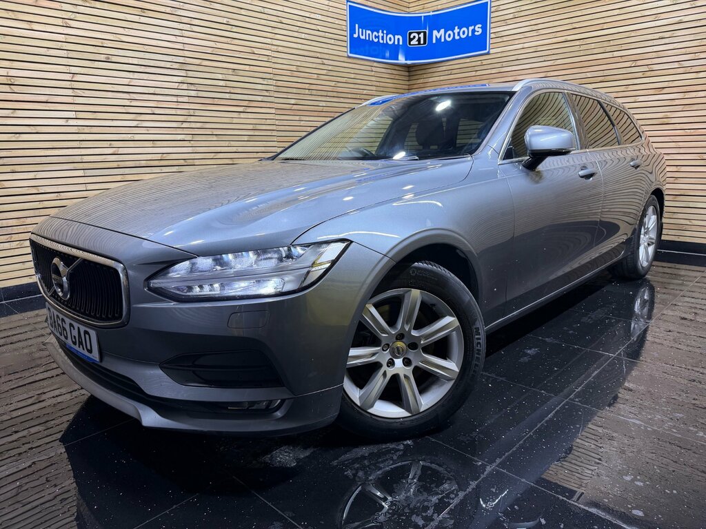 Volvo V90 2.0 D4 Momentum Estate Euro 6 Ss Grey