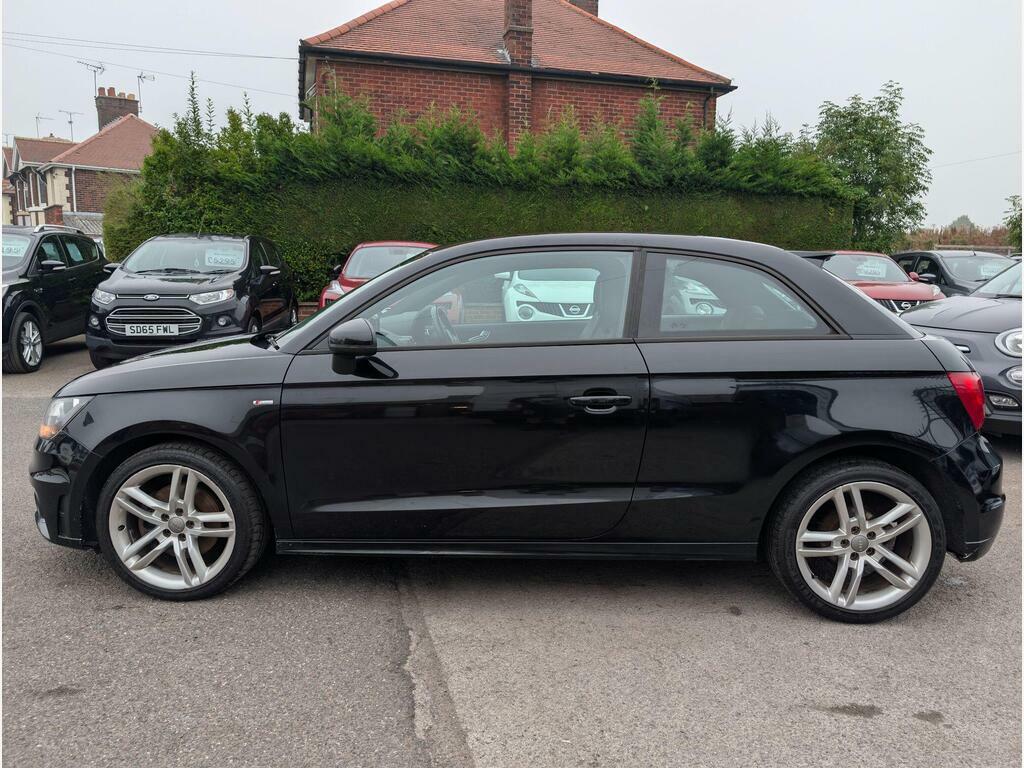 Audi A1 1.6 Tdi S Line Euro 5 S S KT14KWL Black #3