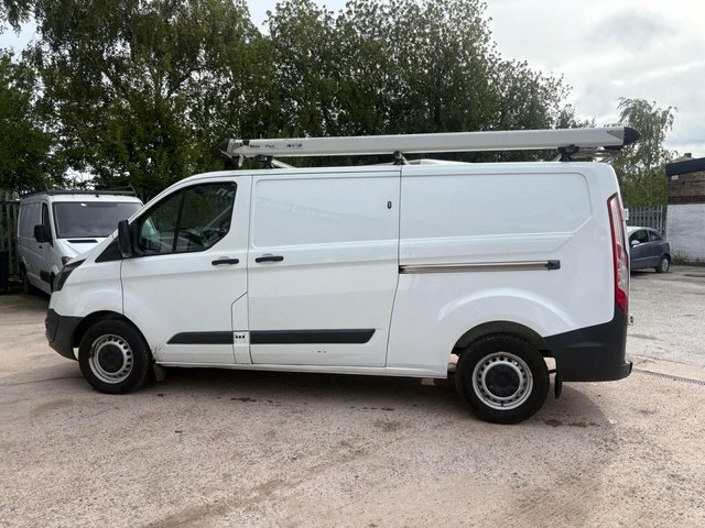 Ford Transit Custom 2.0 340 Ecoblue Panel Van L2 H1 EA18NVK White #3