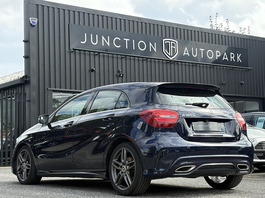 Mercedes-Benz A Class A180d Amg Line LL17UHX Blue #2