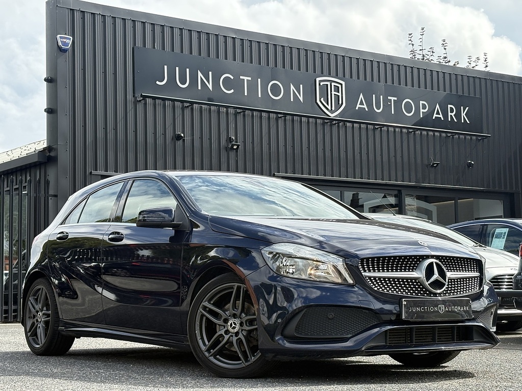 Mercedes-Benz A Class A180d Amg Line LL17UHX Blue