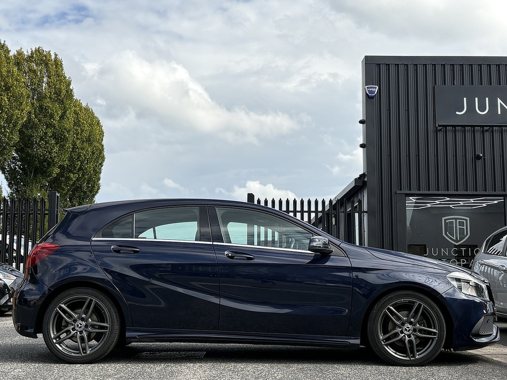 Mercedes-Benz A Class A180d Amg Line LL17UHX Blue #5