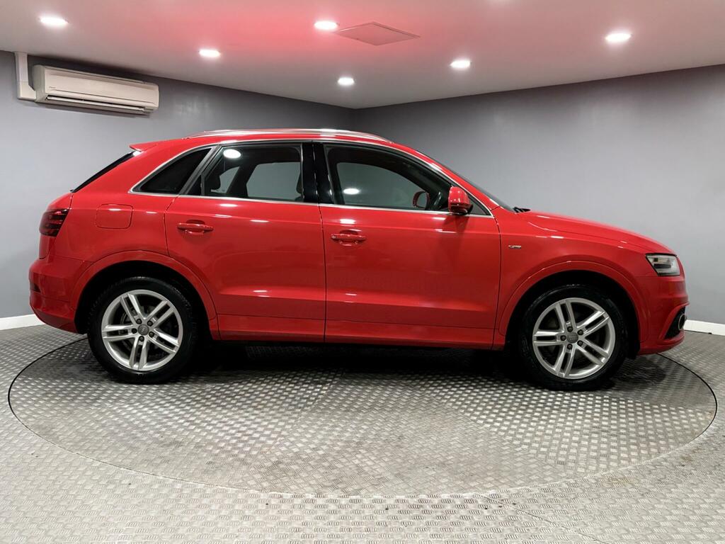 Audi Q3 2.0 Tdi S Line S Tronic Quattro Euro 5 Ss Red #2
