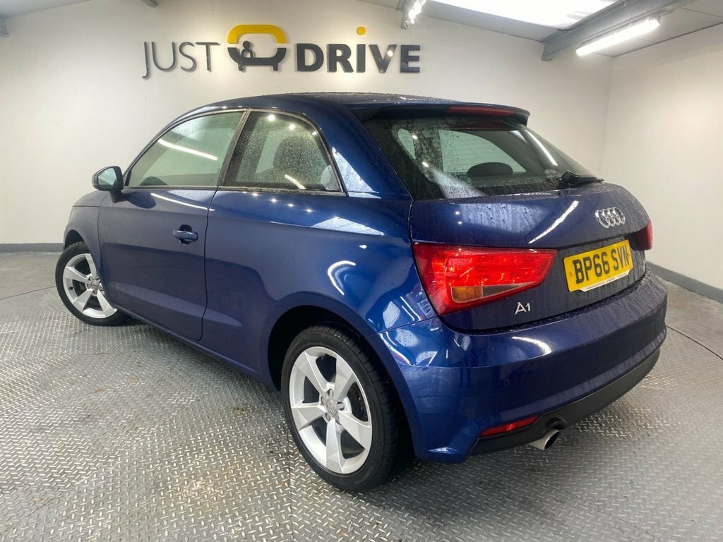 Audi A1 1L Sport Blue #3