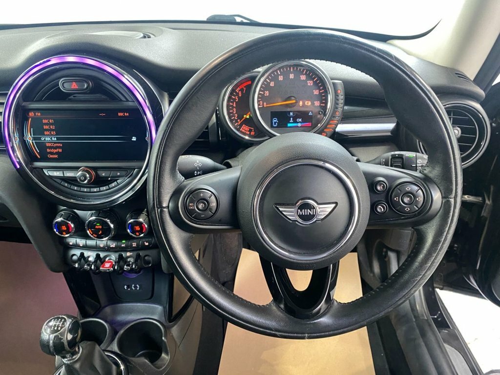 Mini Hatch 5-Door One Silver #13