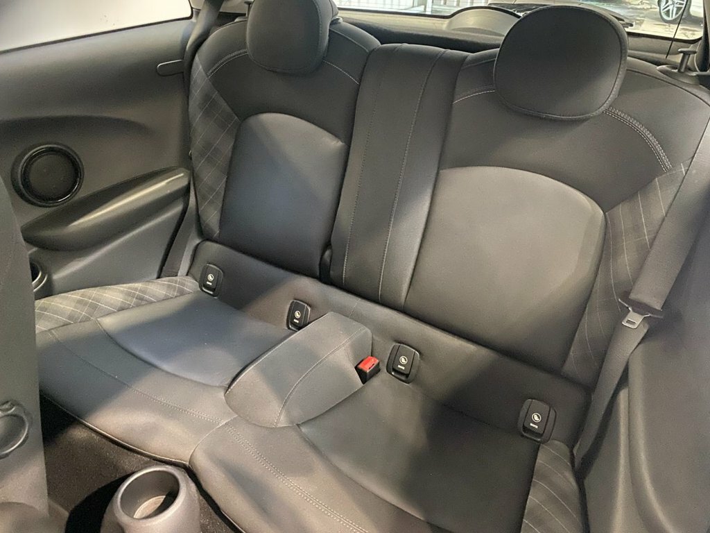 Mini Hatch 5-Door One Silver #27