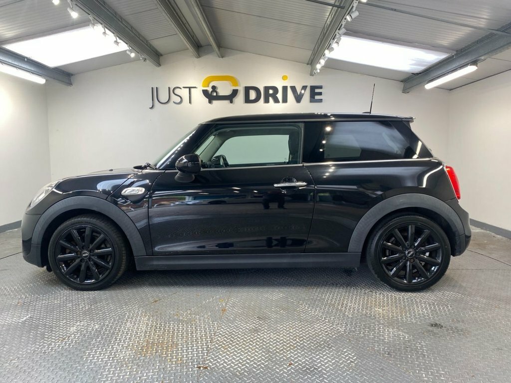 Mini Hatch 2L Cooper S Black #2