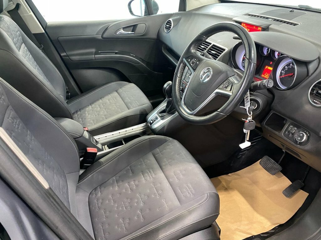 Vauxhall Meriva Tech Line Red #11