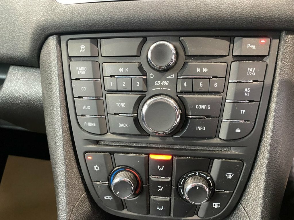 Vauxhall Meriva Tech Line Red #15