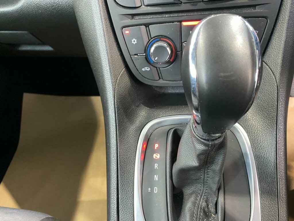 Vauxhall Meriva Tech Line Red #17