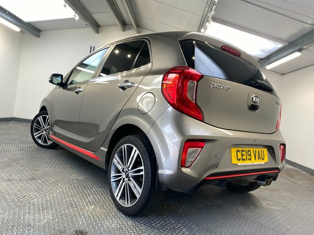 Kia Picanto X-line Black #29