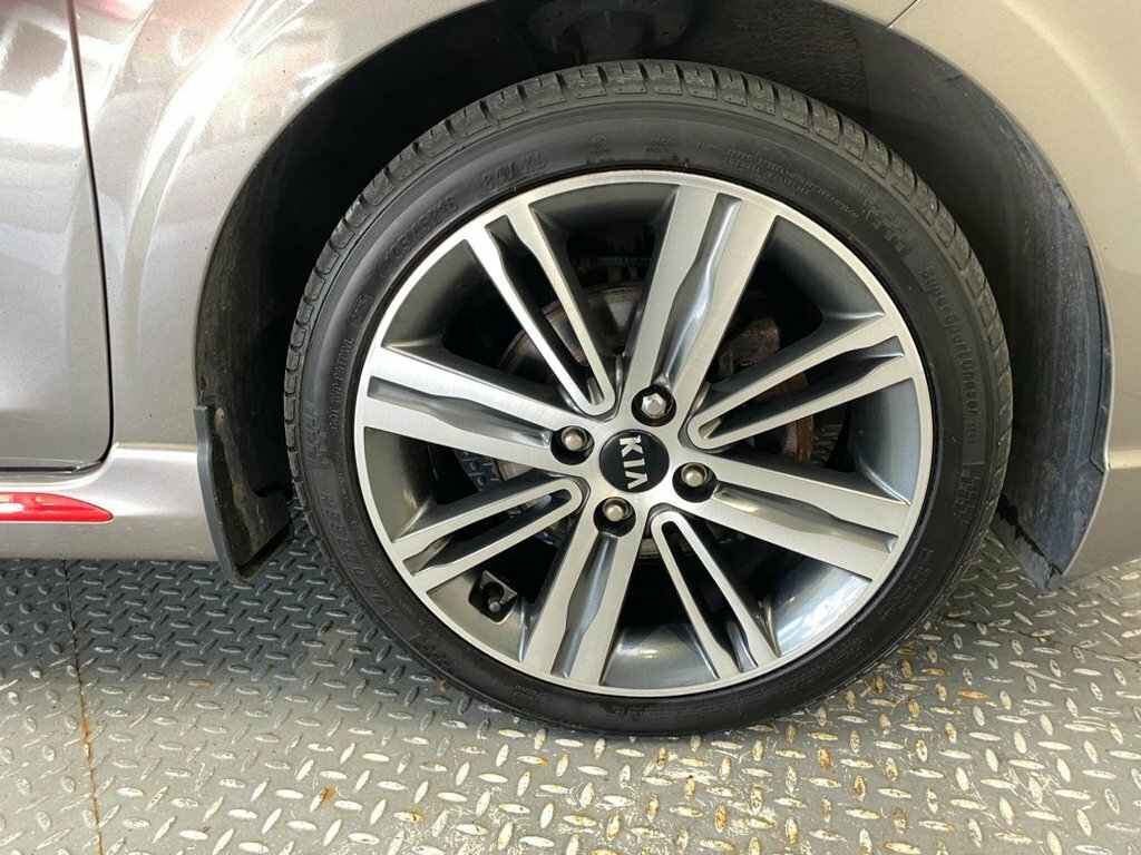 Kia Picanto X-line Black #11
