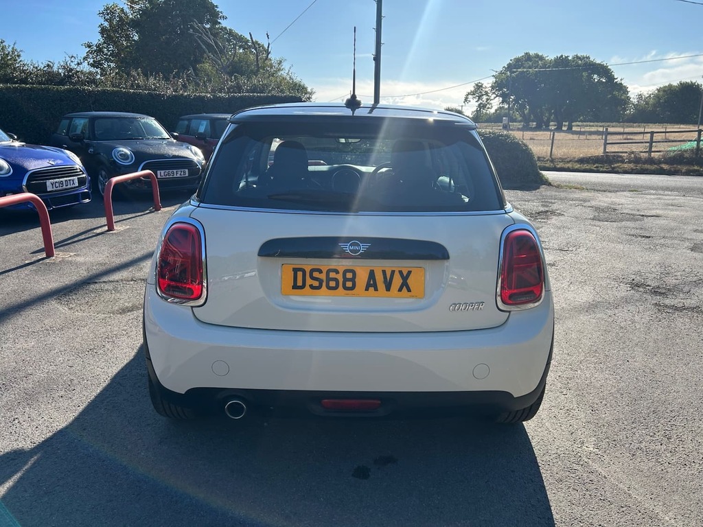 Mini Hatch 1.5 Cooper II DS68AVX White #4