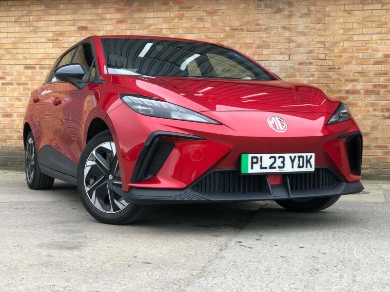 MG MG4 150Kw Se Ev Long Range 64Kwh - 2023 23 Red