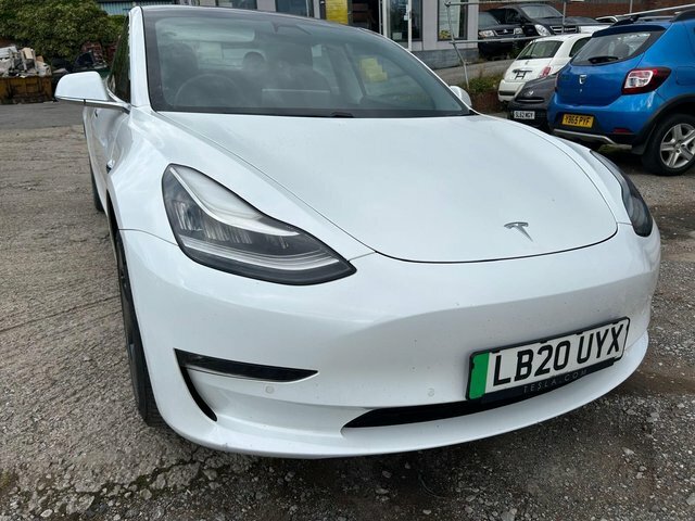 Tesla Model 3 Dual Motor Long Range 4Wde White