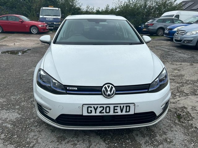 Volkswagen e-Golf 35.8Kwh E-golf White #2