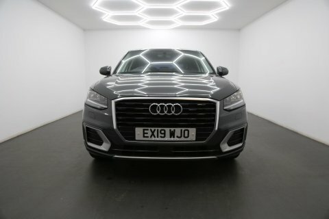 Audi Q2 1.0 Tfsi 30 EX19WJO Grey #2