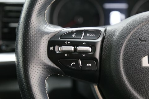Kia Stonic Hatchback #9