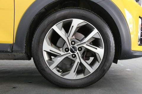 Kia Stonic Hatchback #21