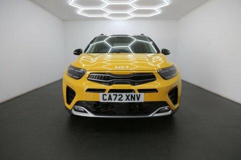 Kia Stonic Hatchback #2