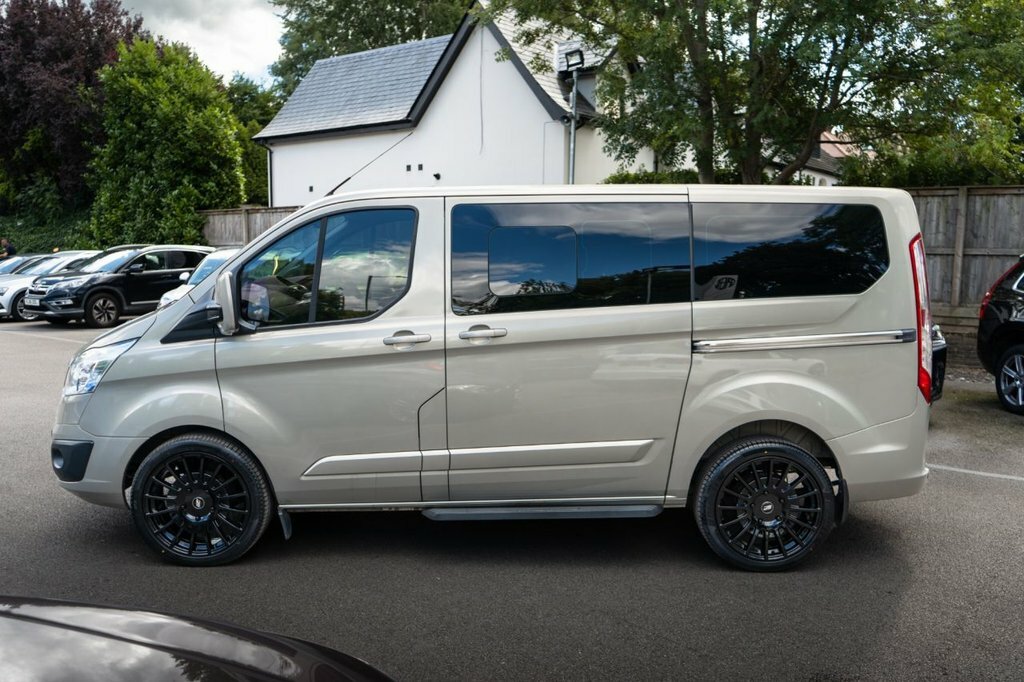 Ford Tourneo Custom Tourneo Custom 300 Ltd E-tech Silver #36