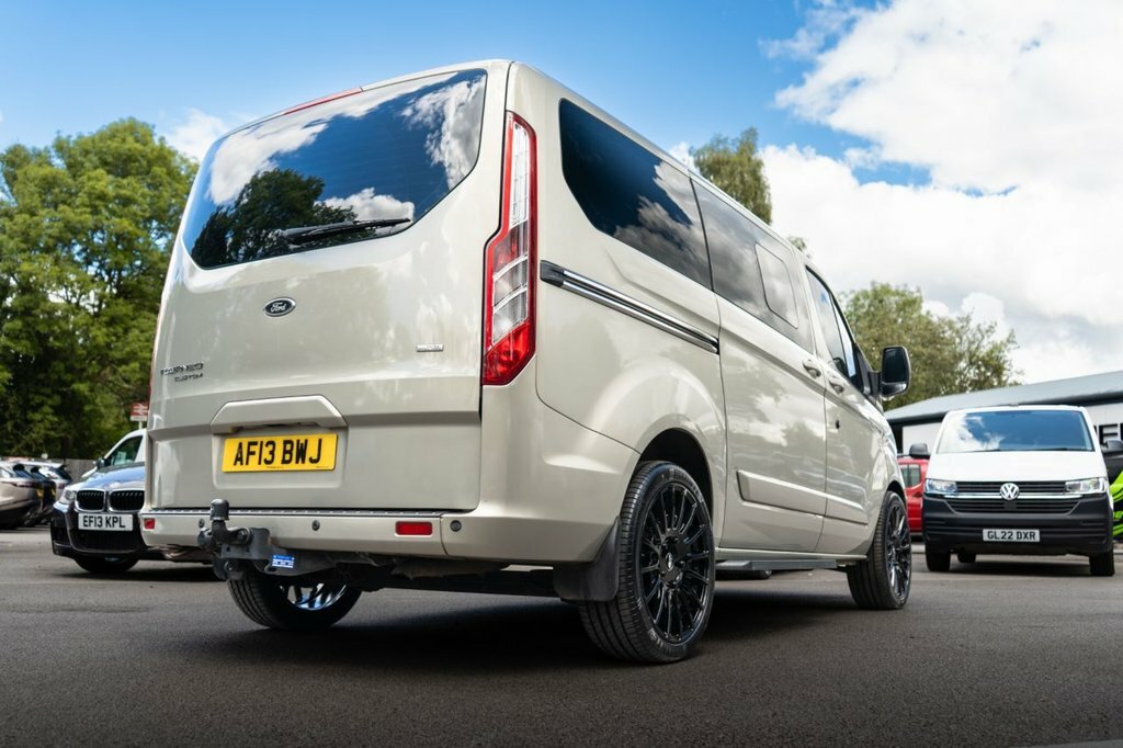 Ford Tourneo Custom Tourneo Custom 300 Ltd E-tech Silver #40