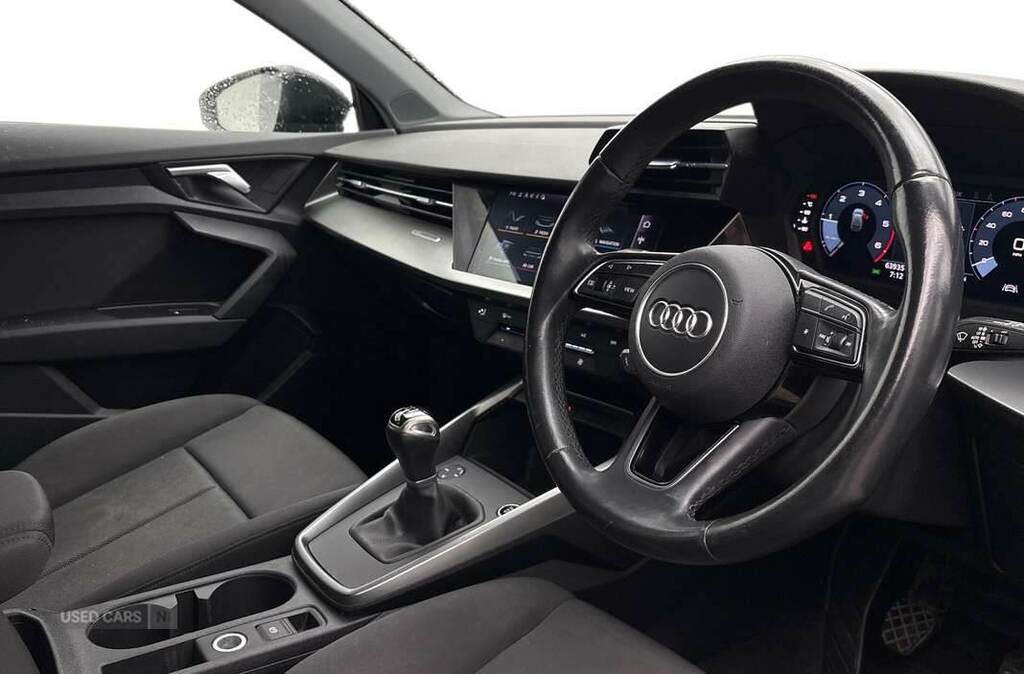 Audi A3 30 Tdi Technik BT21WUR Black #3