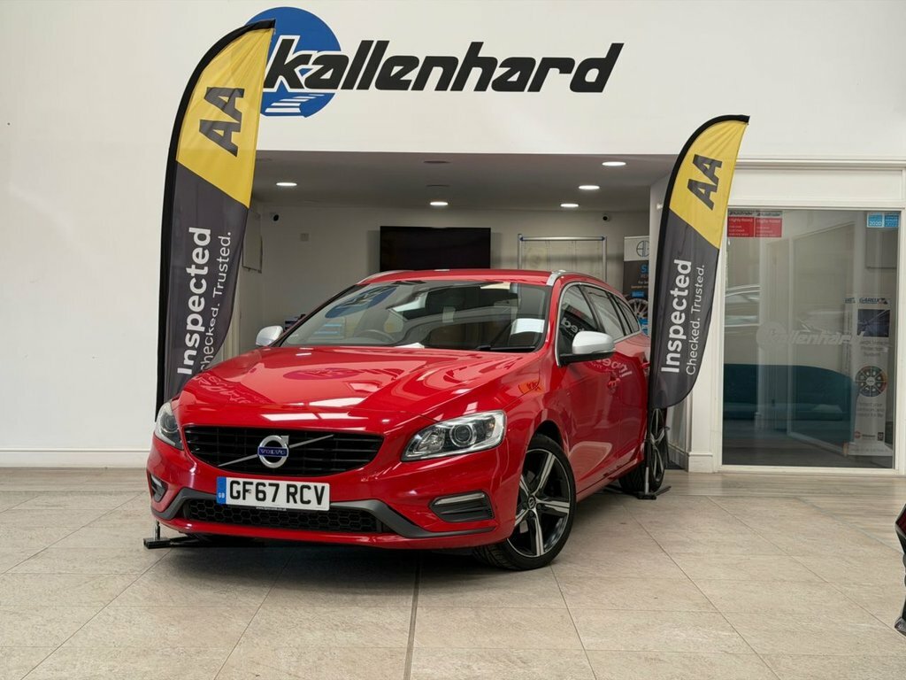 Volvo V60 2L R-design Lux Nav Red