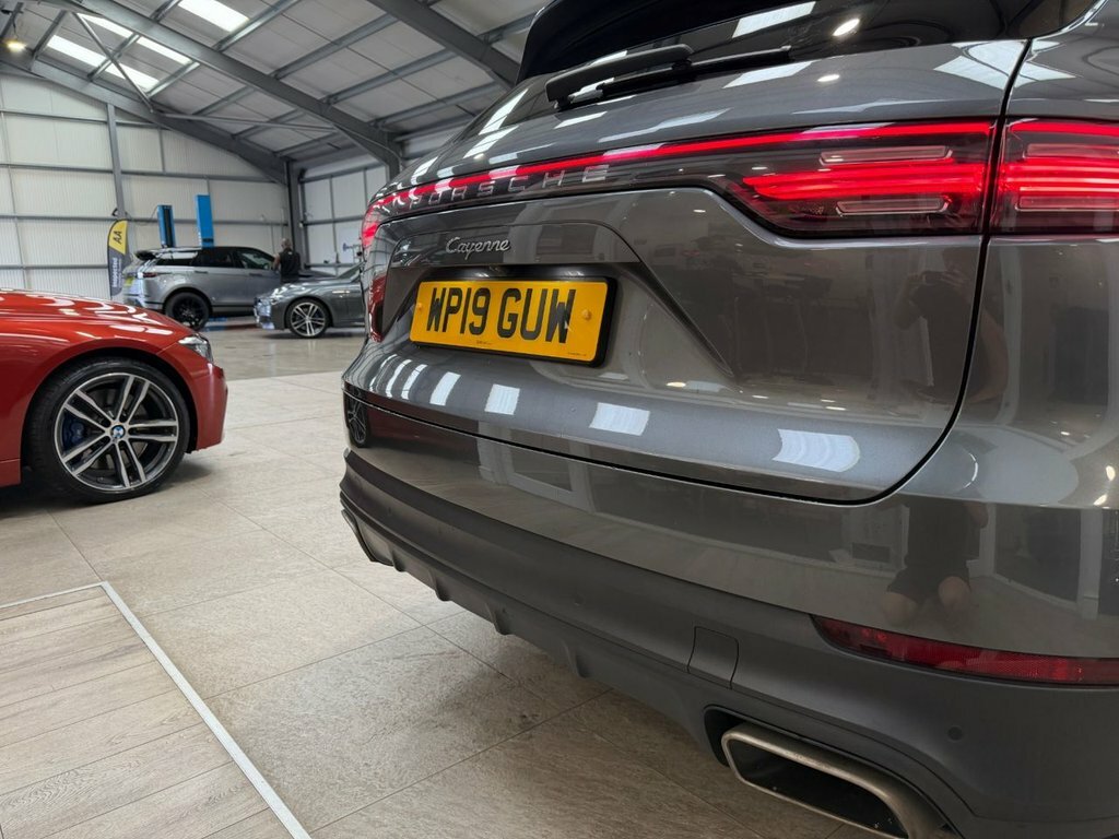 Porsche Cayenne 3L Null Black #19