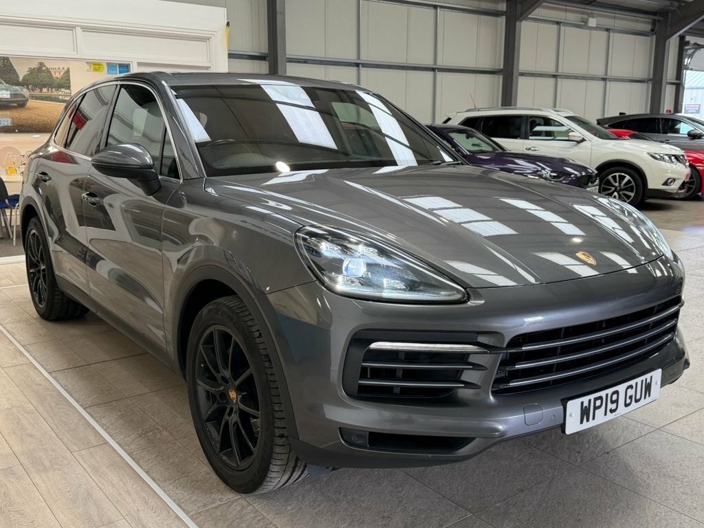 Porsche Cayenne 3L Null Black #9