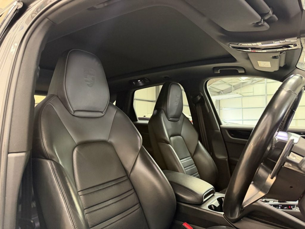 Porsche Cayenne Suv Grey #3