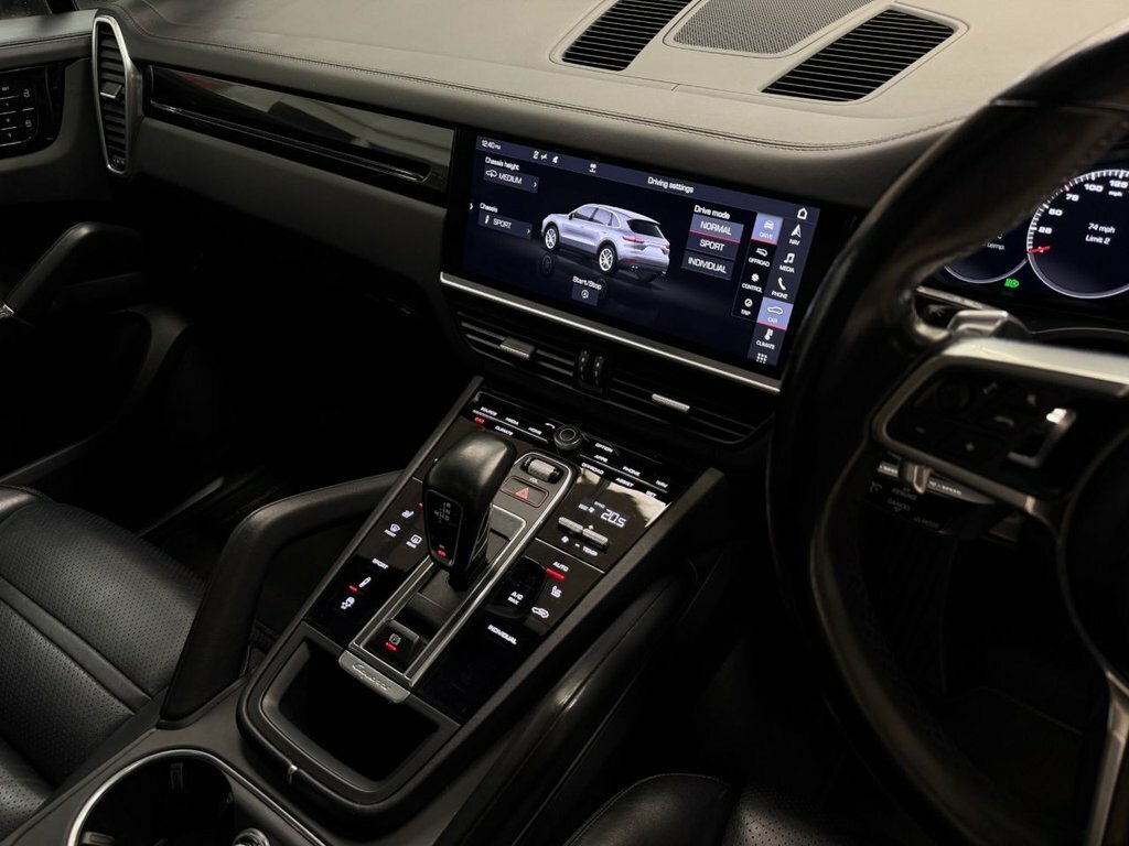 Porsche Cayenne 3L Null Black #13