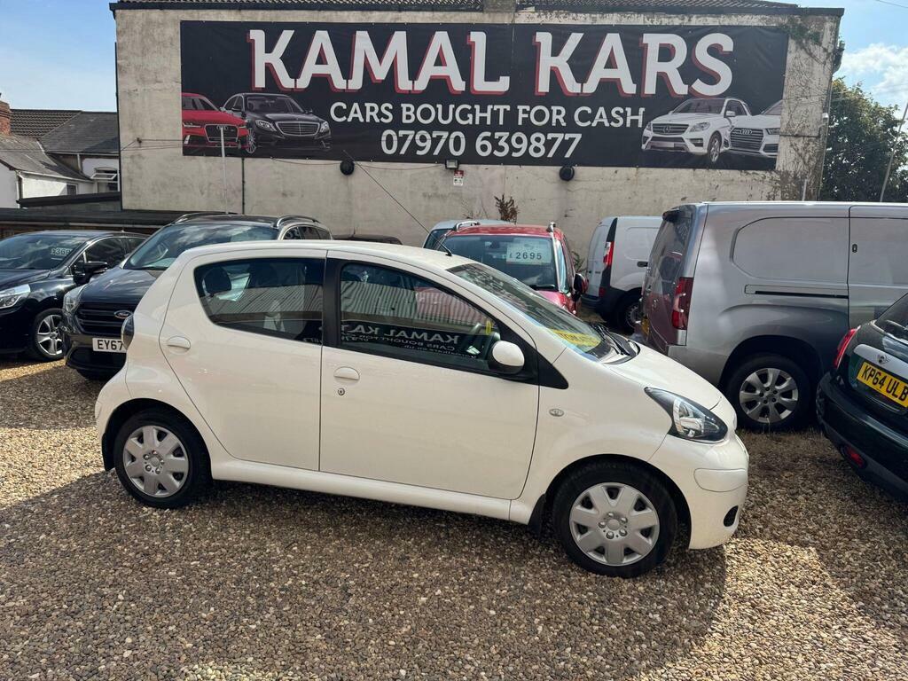 Toyota Aygo 1L Blue Blue #1