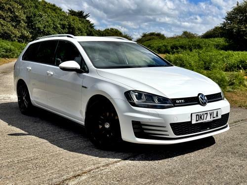 Volkswagen Golf 2.0 Tdi Bluemotion Tech Gtd Dsg Estate White