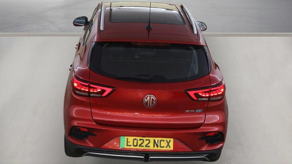MG ZS 72.6Kwh Trophy Long Range Red #5