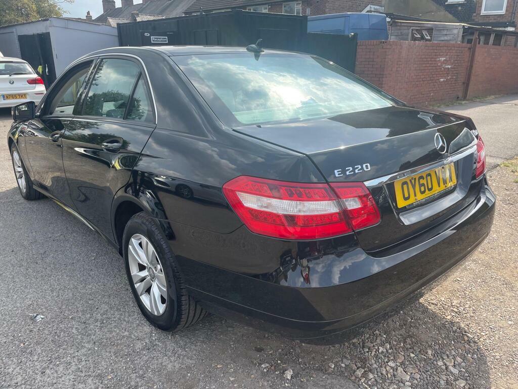 Mercedes-Benz E Class 3.0 E350 Cdi V6 Black #4