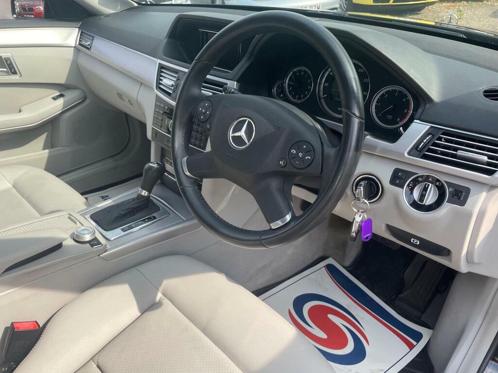 Mercedes-Benz E Class 3.0 E350 Cdi V6 Black #8
