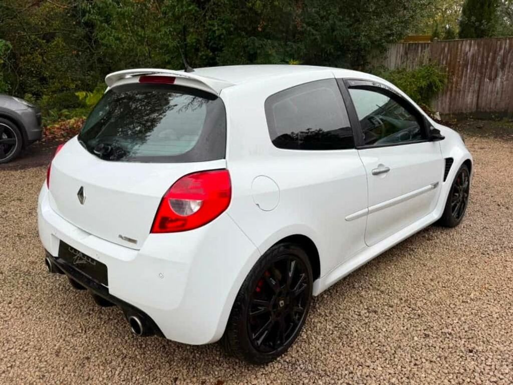 Renault Clio Renaultsport Rare Edition White #2