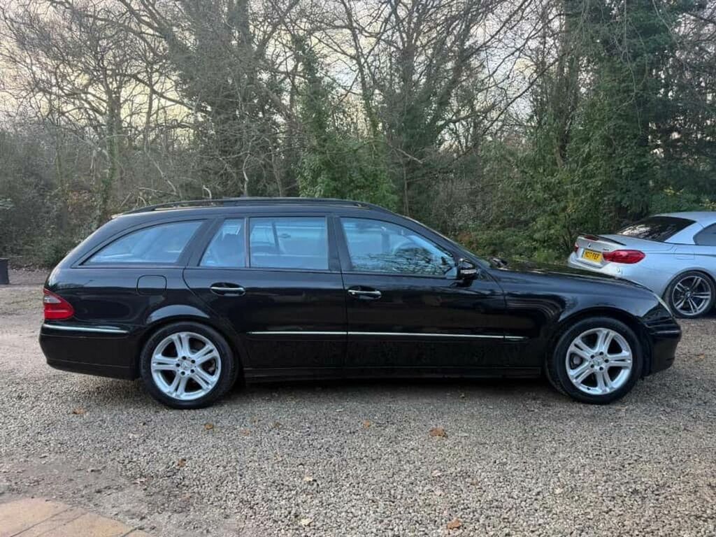 Mercedes-Benz E Class E280 Avantgarde Super Low Miles,full Leather Lov J064JJD Black #3