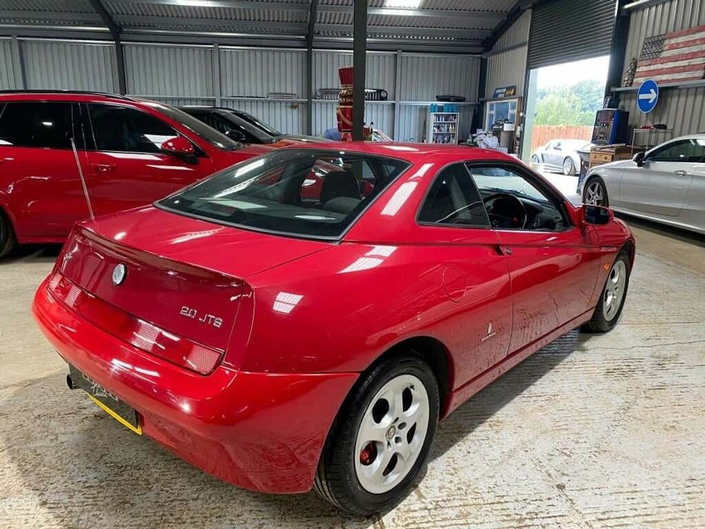 Alfa Romeo GTV 2.0Jts Lusso Coupe 1970Cc Fully Restored Red #2