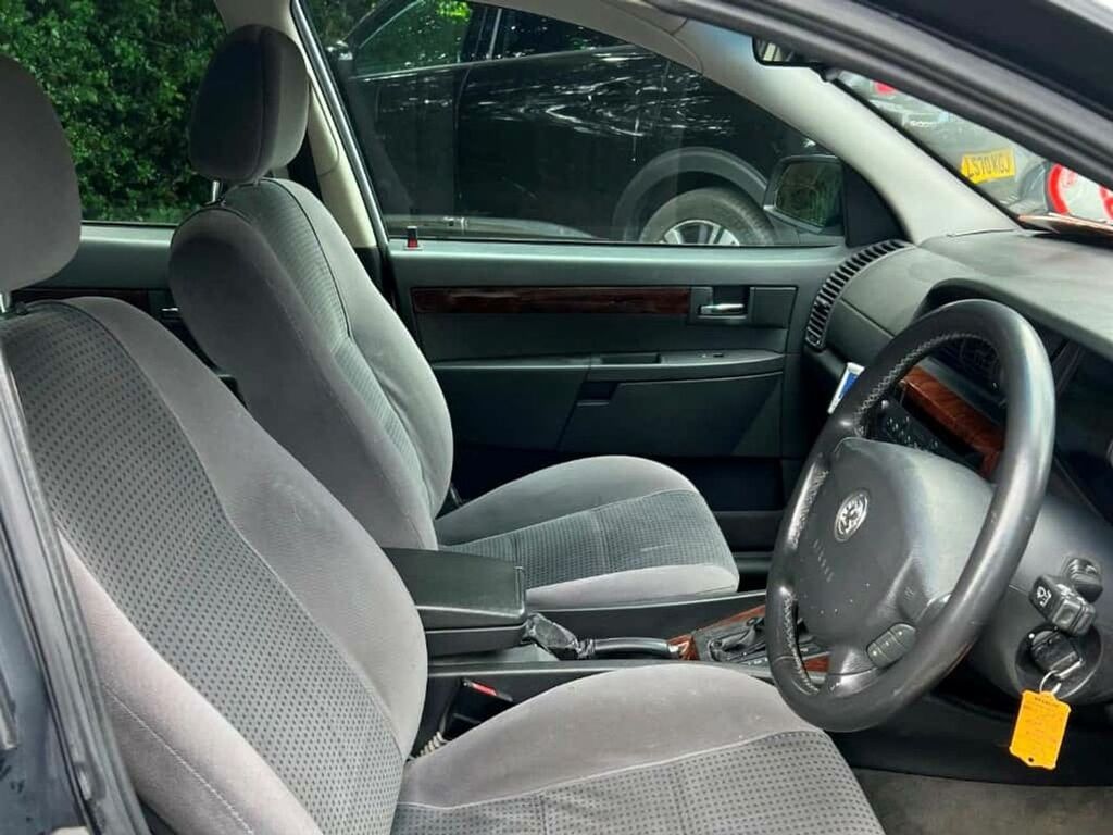 Vauxhall Omega 2.2L Cd Black #10