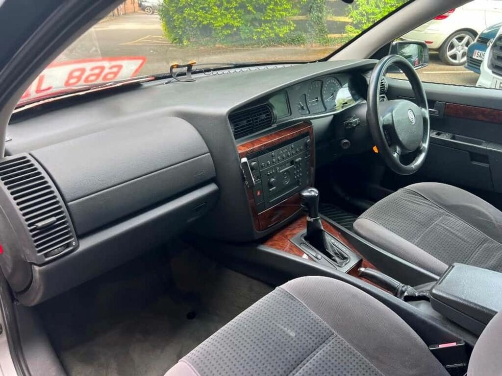 Vauxhall Omega 2.2L Cd Black #11
